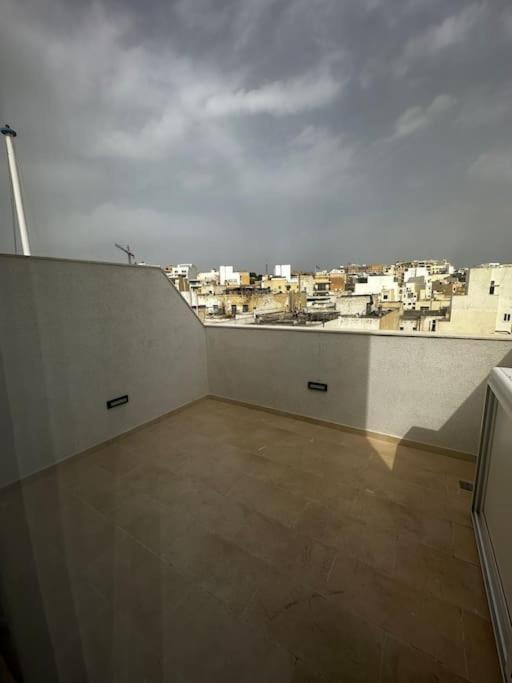 Duplex Penthouse In Gzira Sleeps 6 Lägenhet Exteriör bild